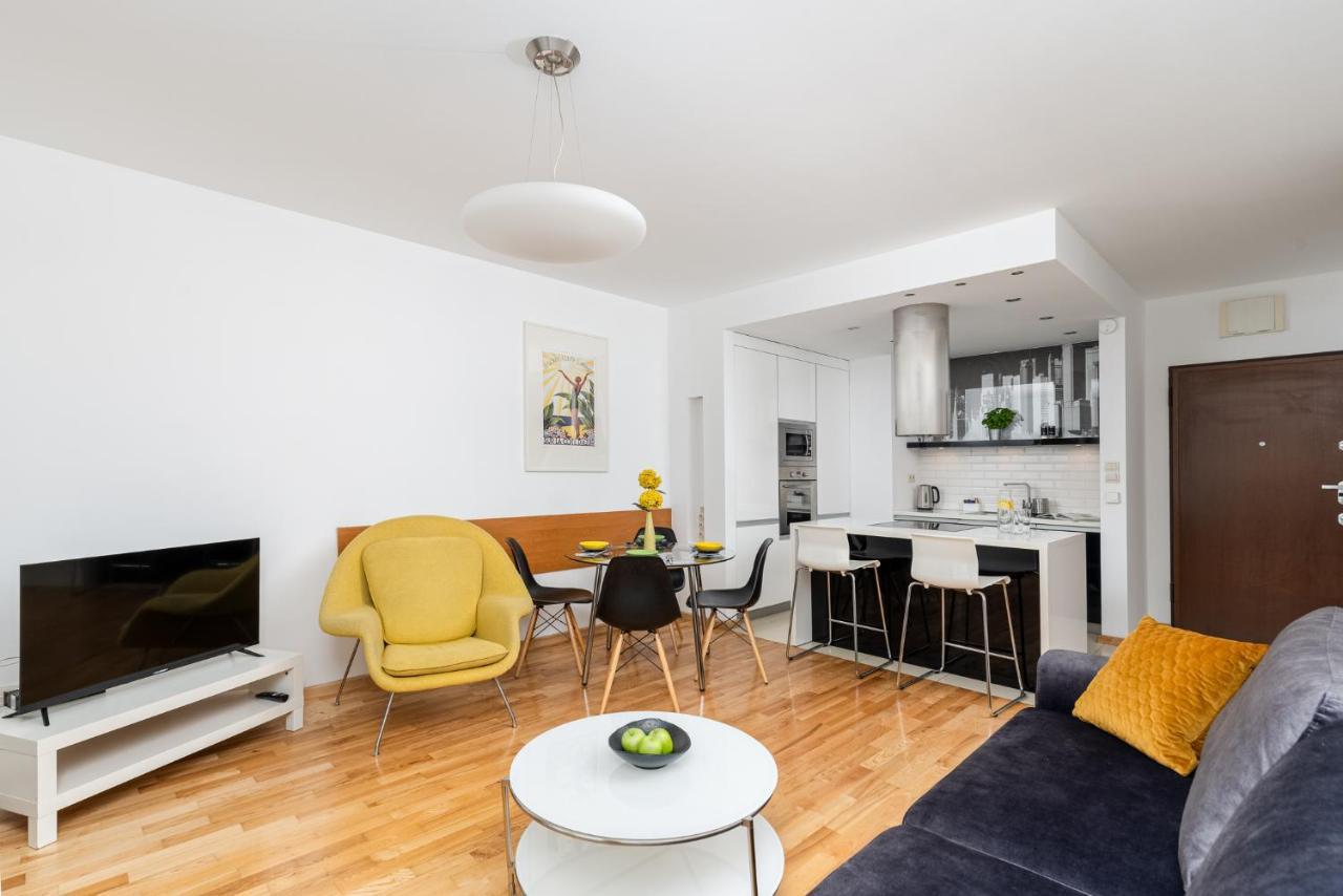 Modern Apartments With Free Parking Spot Cracovia Esterno foto